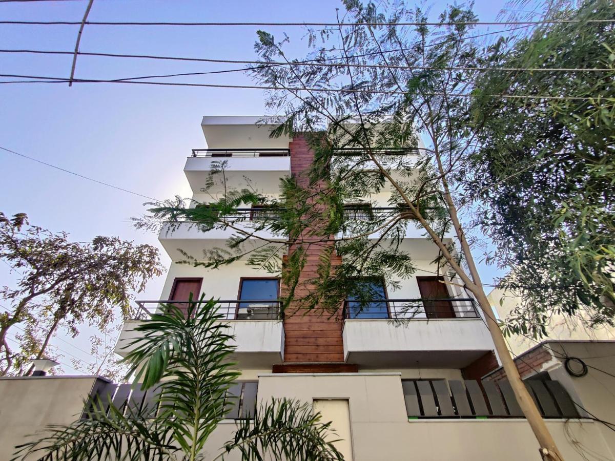 The Shacon Hotel Noida Bagian luar foto